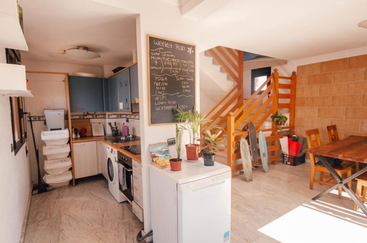 Albergue International Surf Camp Only Surf Corralejo Exterior foto